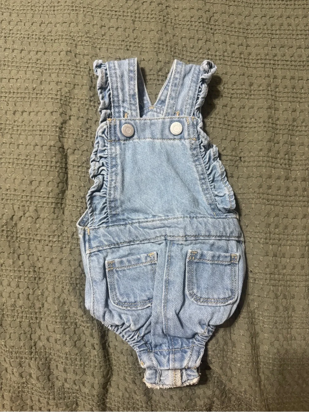 Old Navy baby girl ruffled  romper